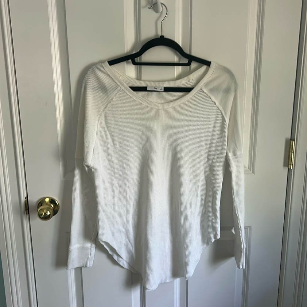 Aritzia White Waffle Longsleeve Tee